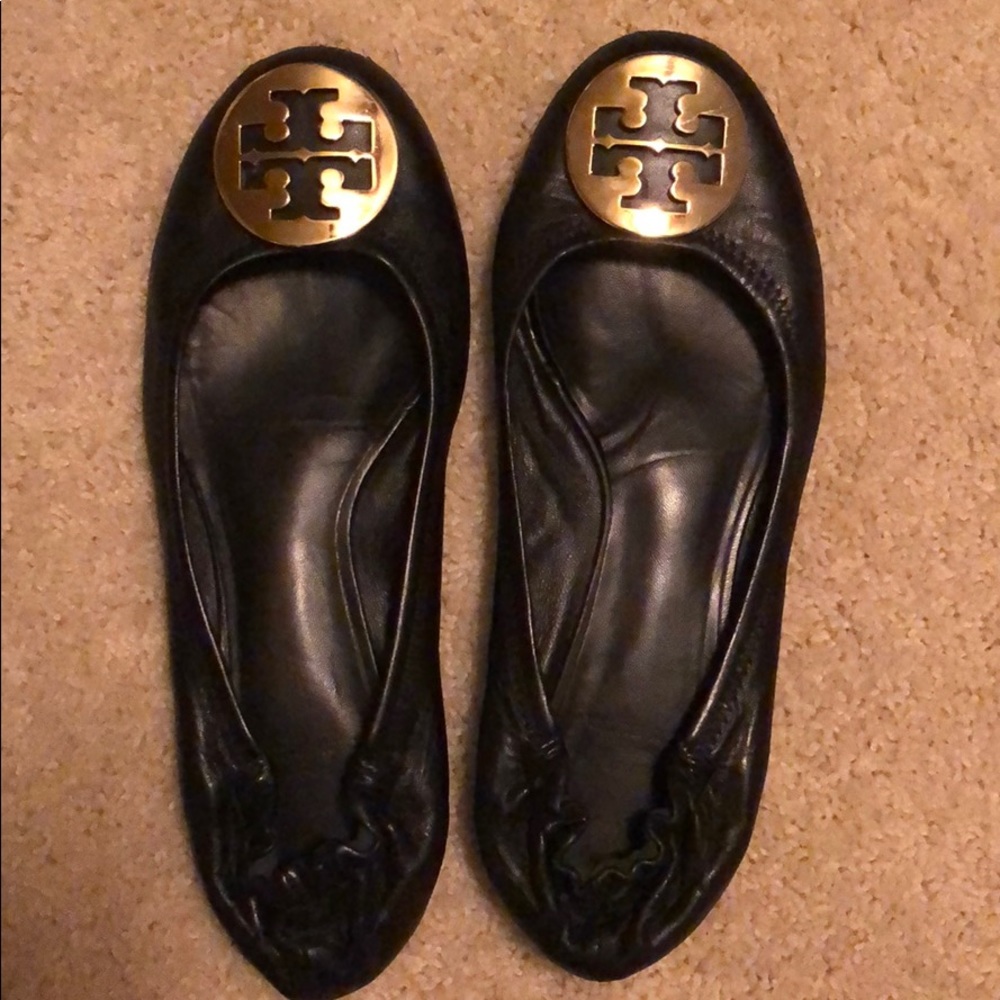 Tory Burch black leather flats